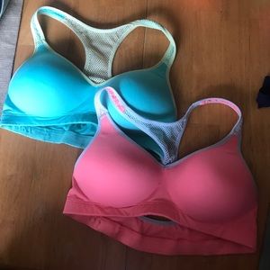 Victoria Secret sports bra