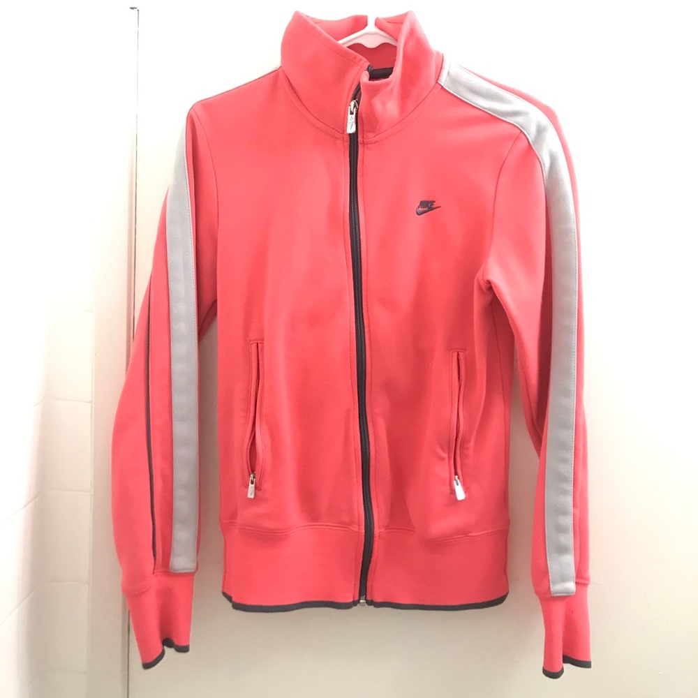 Nike zip up