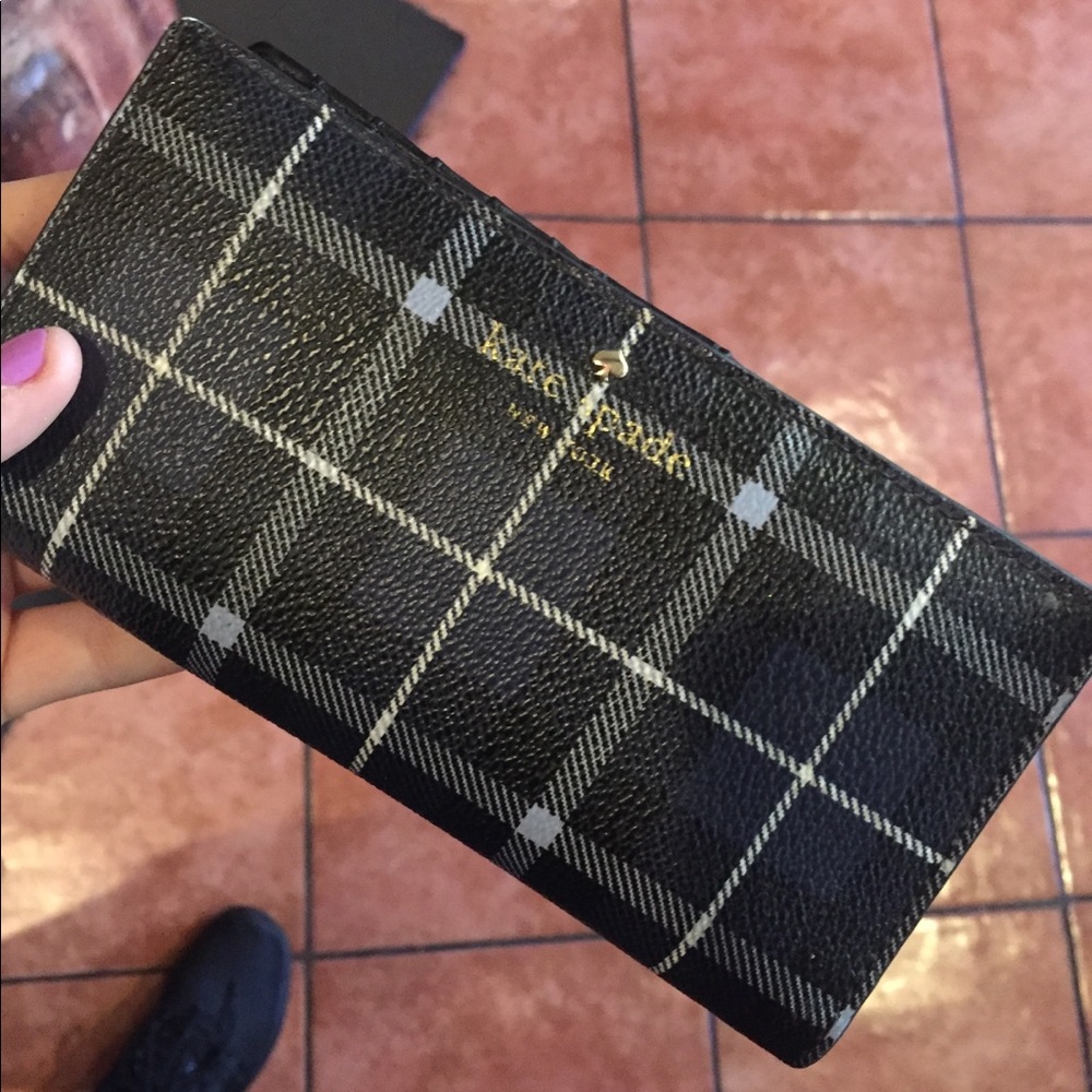 Kate Spade Wallet - Like new!!!