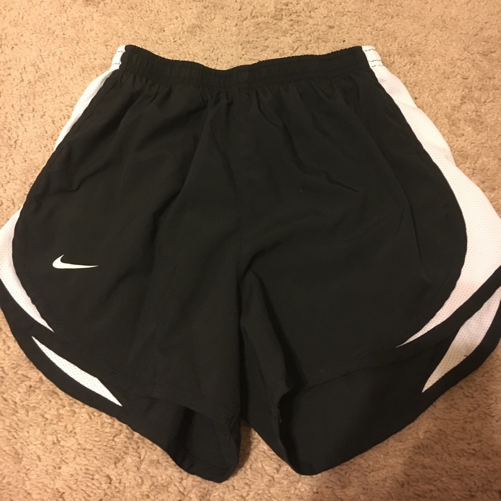 EUC women's Nike shorts sz xs