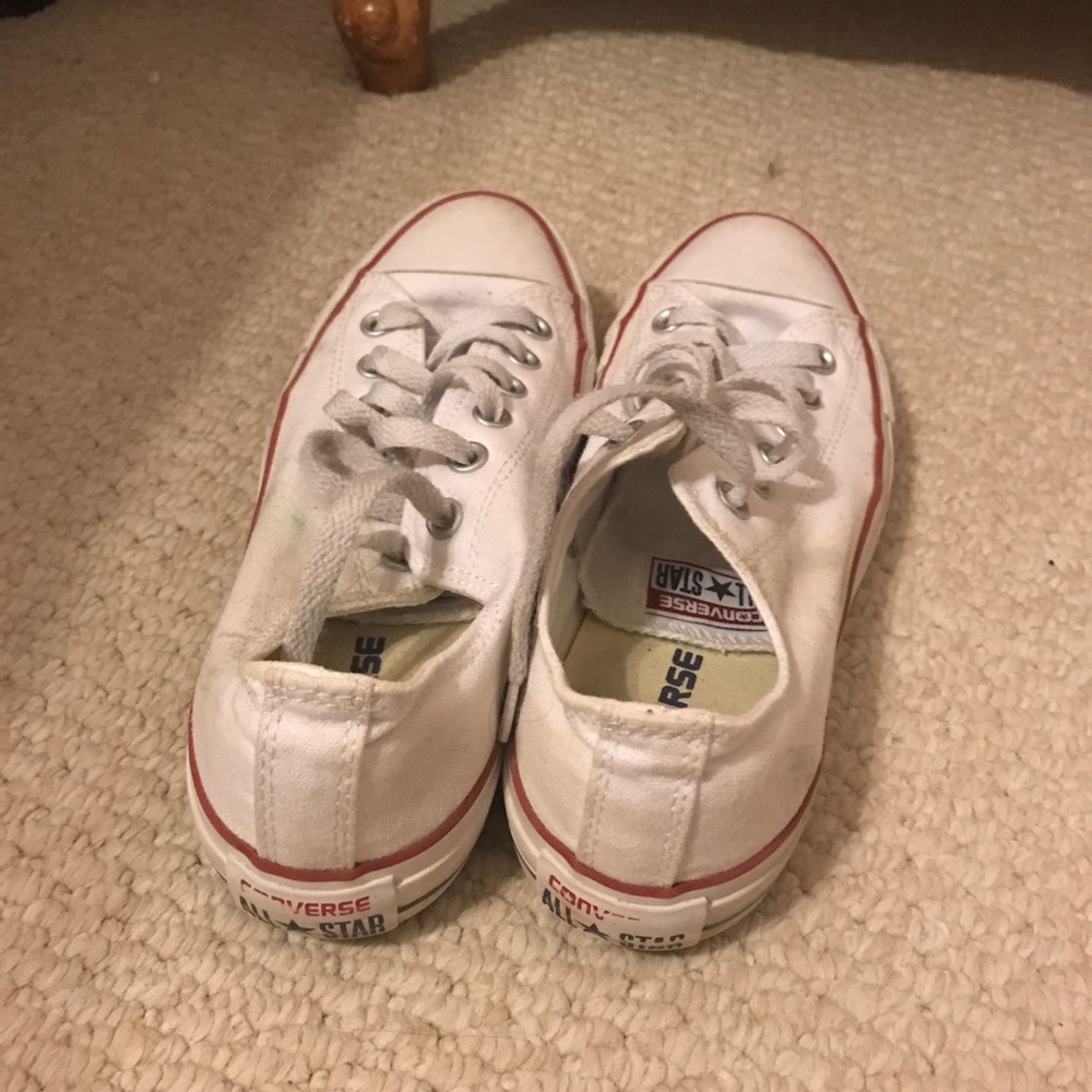 white low top converse - Picture 3 of 3