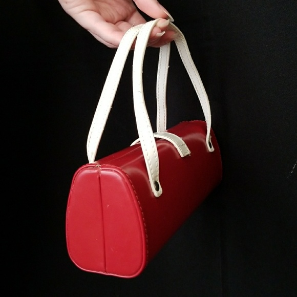 Red Clutch Purse - Picture 4 of 7