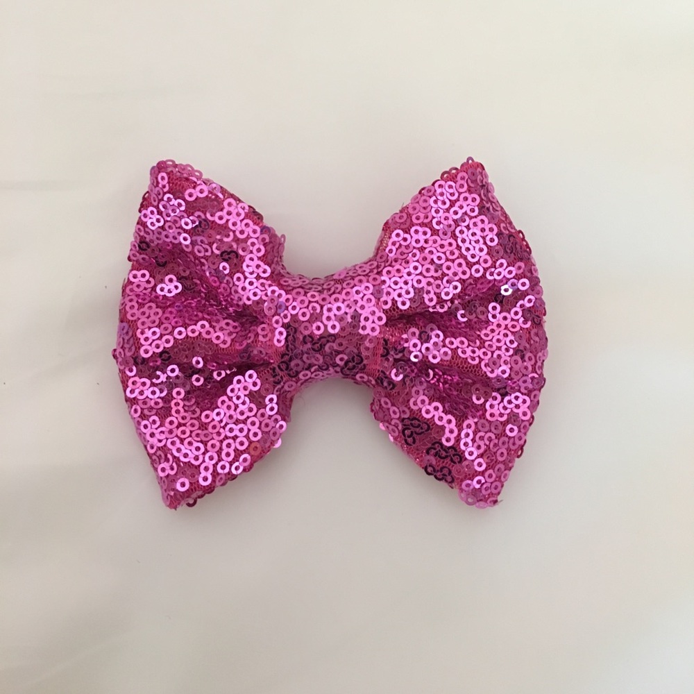 Hot pink bow