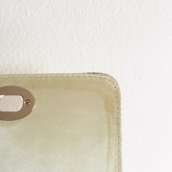 🍃 Cute Straw Crossbody Bag with gold chain - Picture 7 of 8