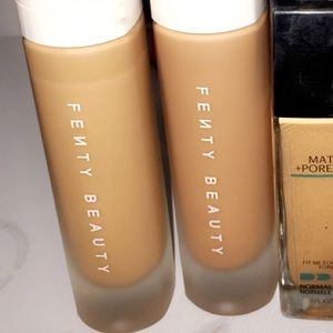 Fenty Beauty 380 (right side)