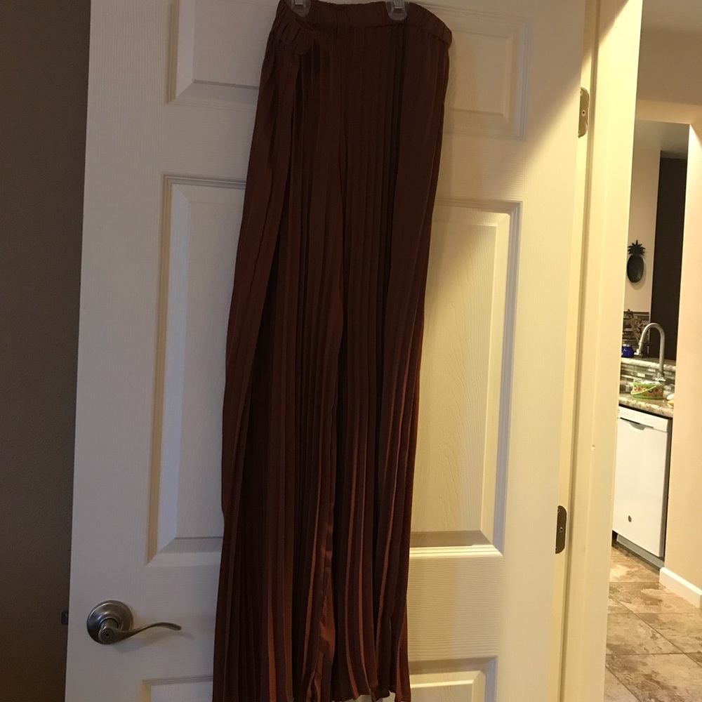 Forever 21 brown pleated palazzo pants Sz L