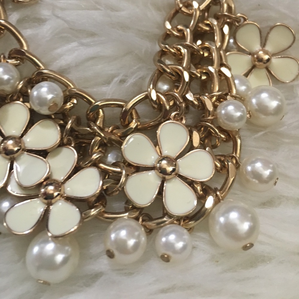 Necklace - Picture 2 of 2