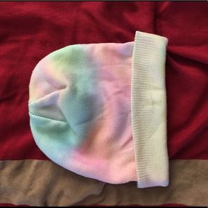 Tye dye beanie!