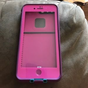 iPhone 7 plus life proof case