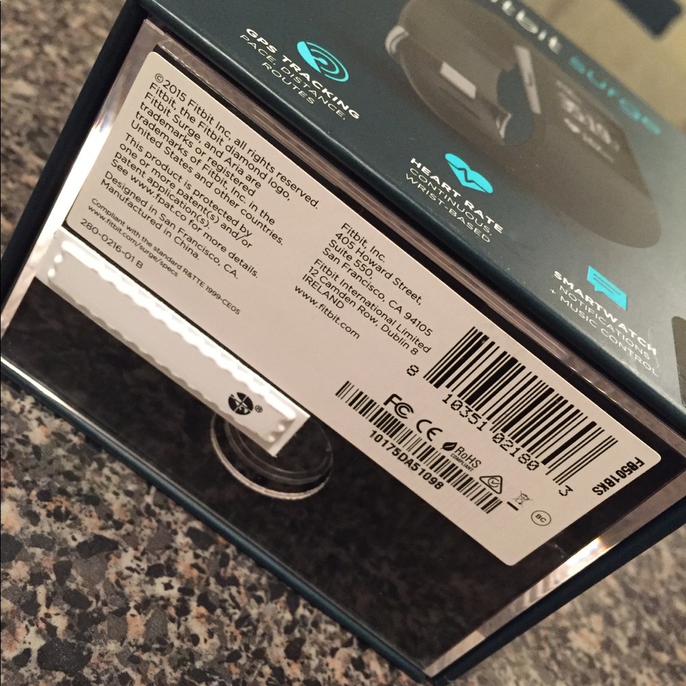 Fitbit Surge - Picture 3 of 6