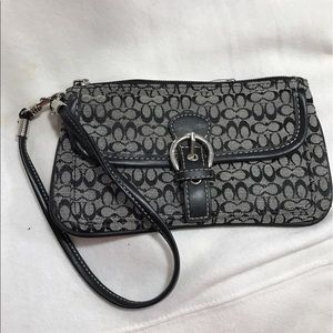 Wristlet