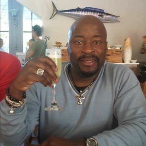 Meet your Posher, Cedric