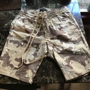 Drawstring Camo Shorts NEVER WORN