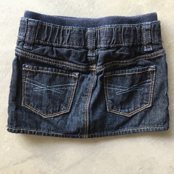 Baby Gap Denim Skirt & Bloomer - Picture 4 of 6