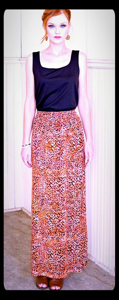 NWT Batik Bali Handcrafted Skirt
