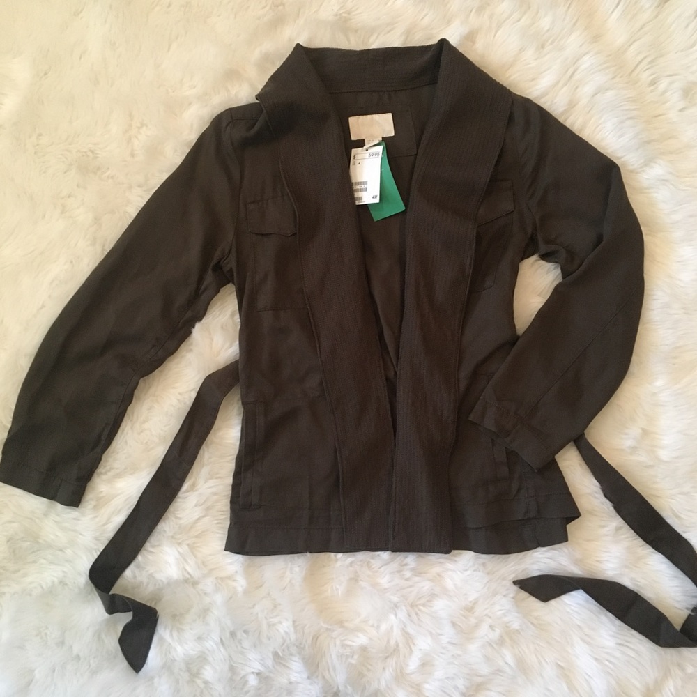 Utility wrap around jacket