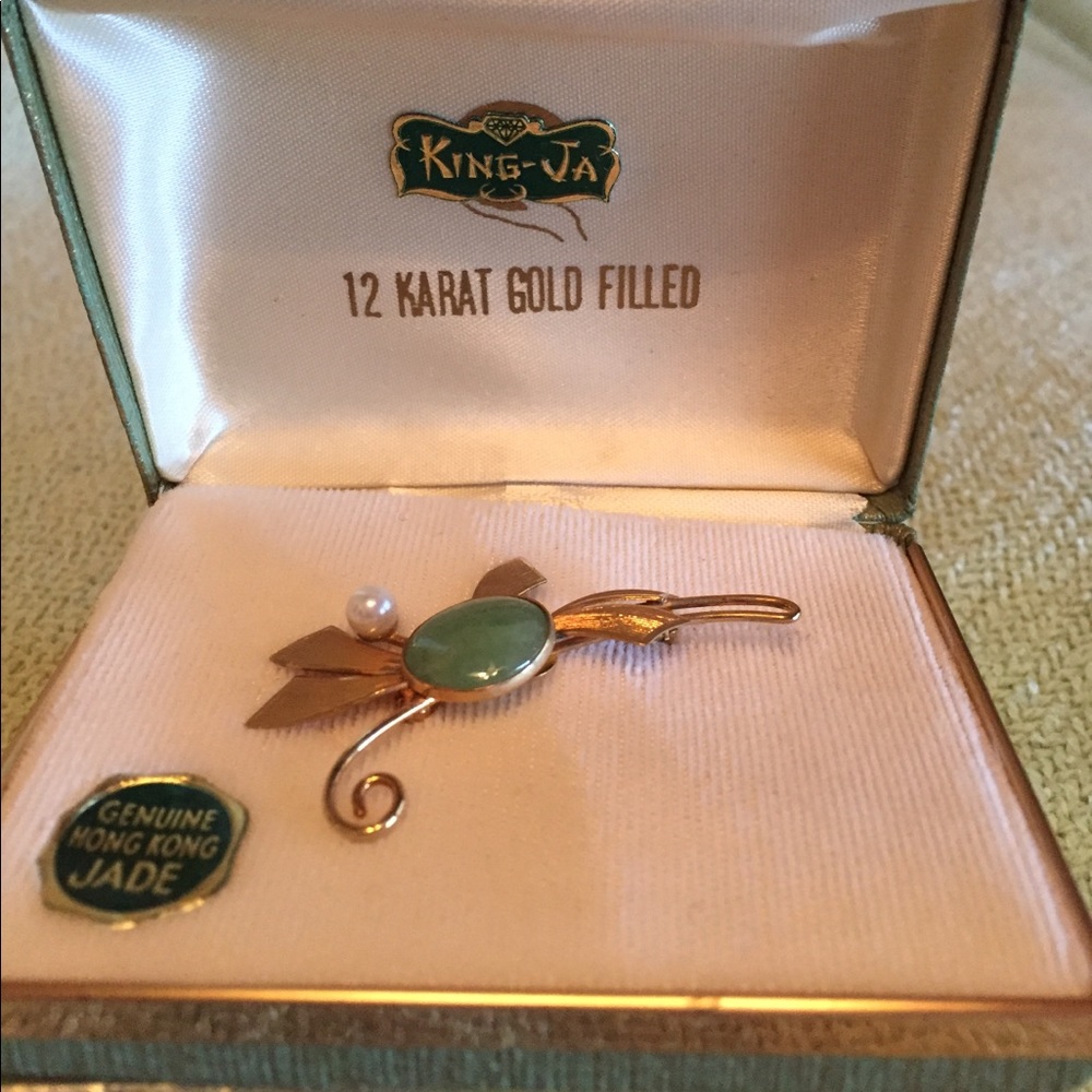 Vintage jade pin