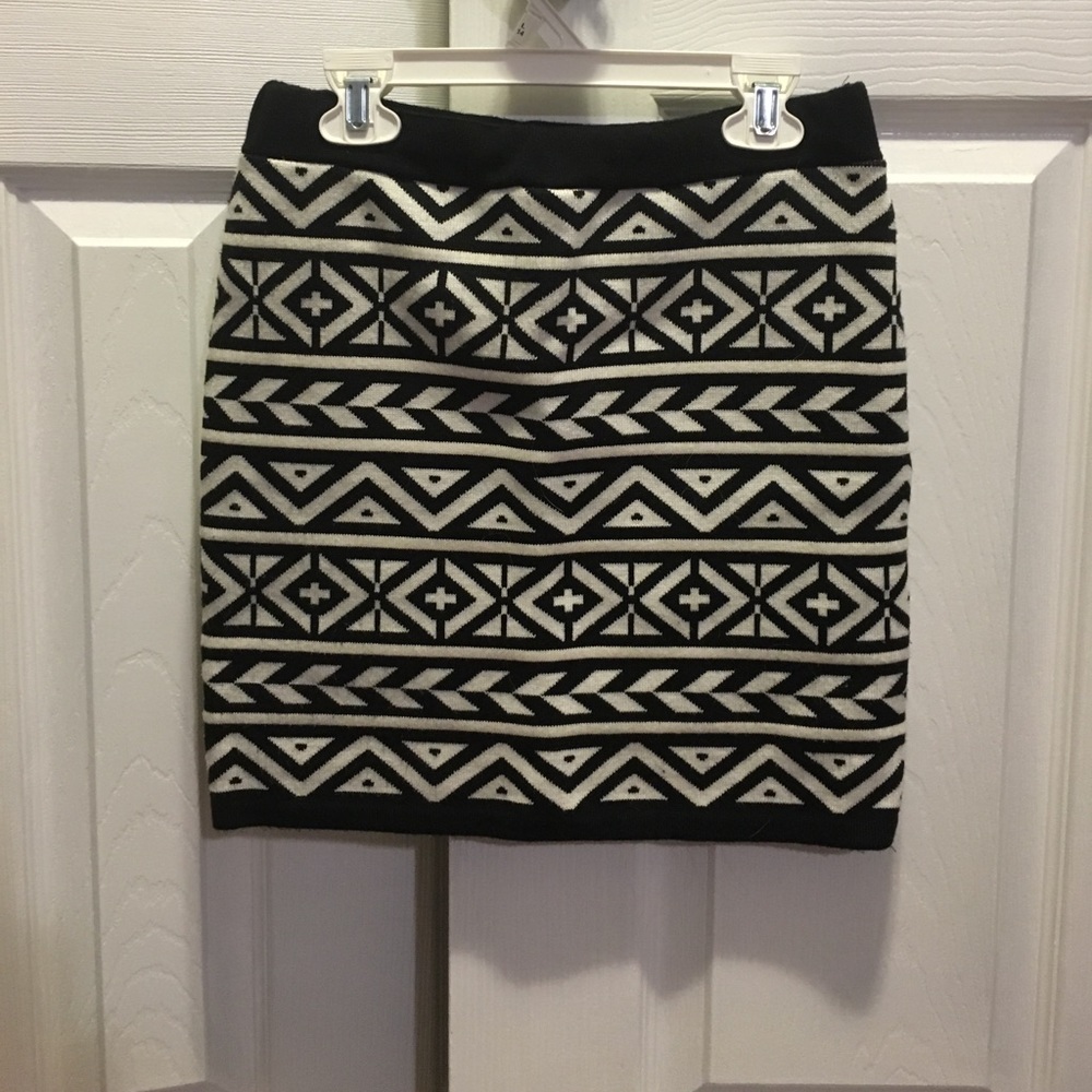 Forever 21 sweater skirt