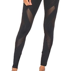 Vimmia Allegiance Legging