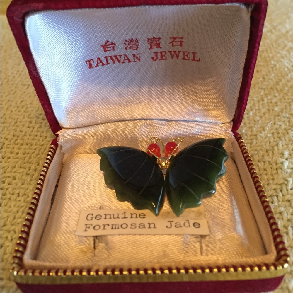 Antique Genuine Formosa Jade Pin