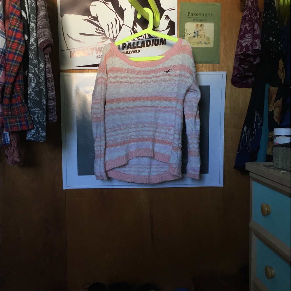 Hollister size S sweater