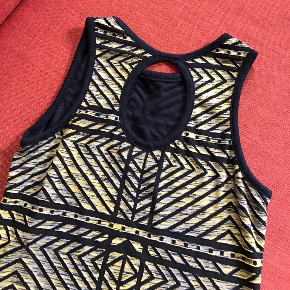 Chelsea and velvet yellow patterned tank - Picture 3 of 3