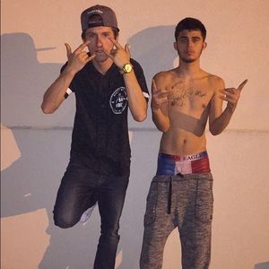 Meet your Posher, Travis