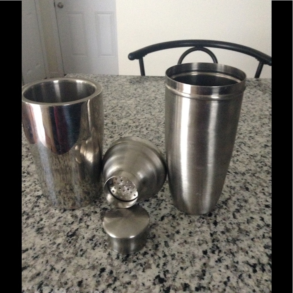 Cocktail mixer