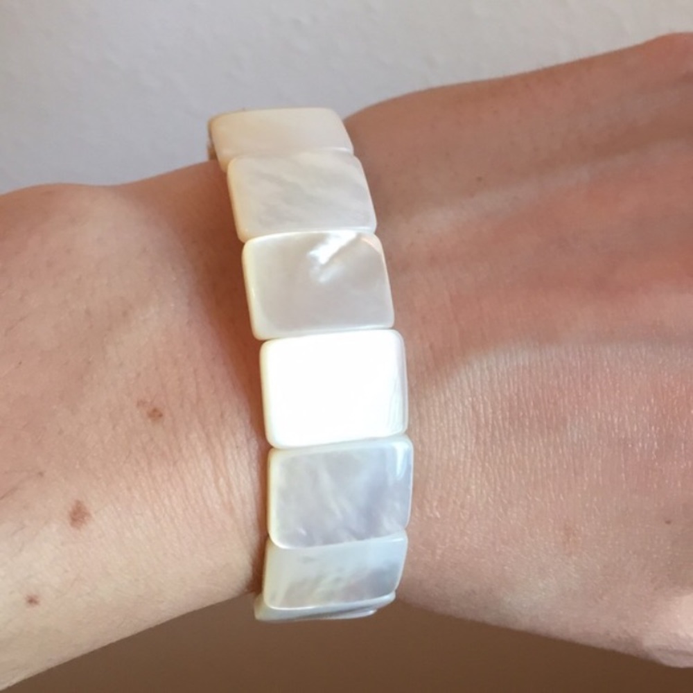 Genuine Shell Bracelet
