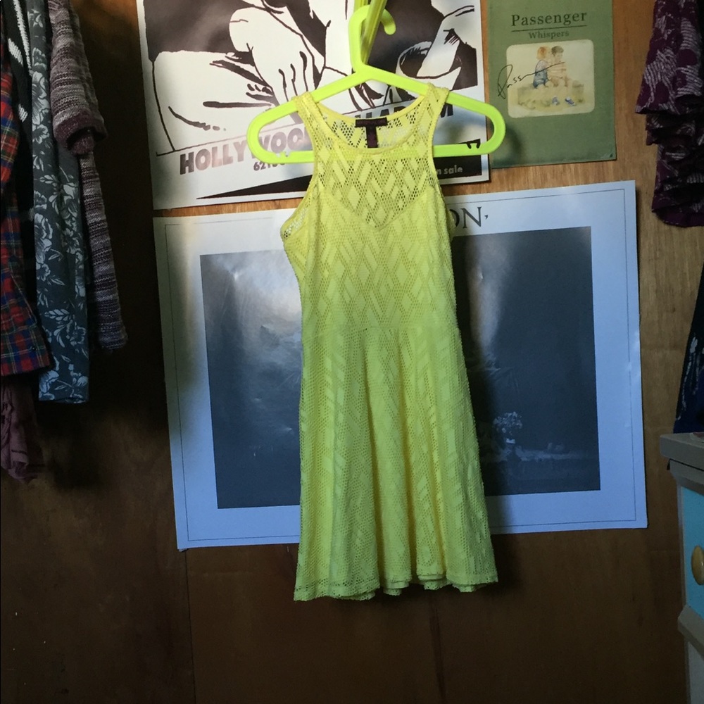 Material girl size S lace dress
