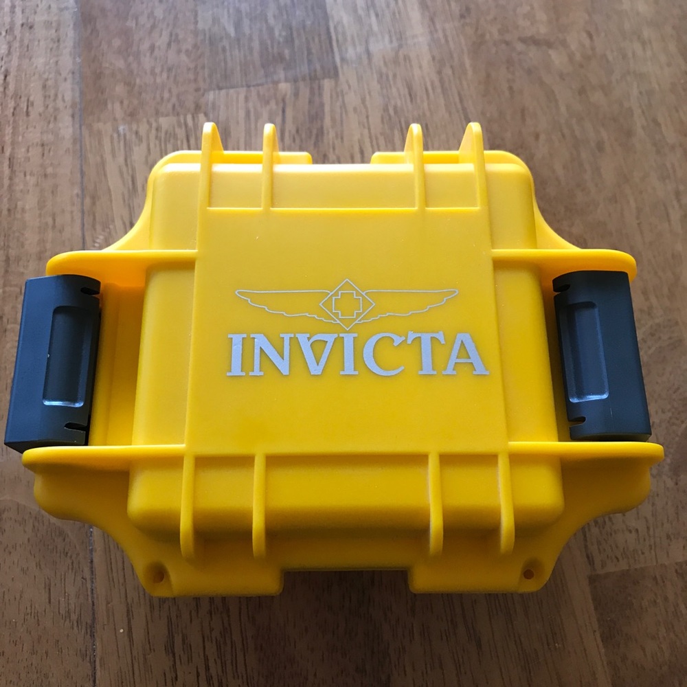 Invicta diver watch box
