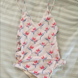 Acacia Florence Bird of Paradise