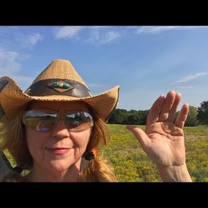 Meet your Posher, Patsy