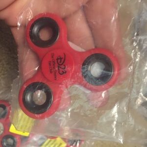 D23 fidget spinner