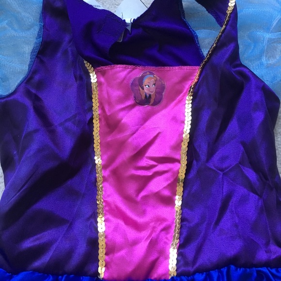 Anna frozen dress Halloween costume - Picture 2 of 7