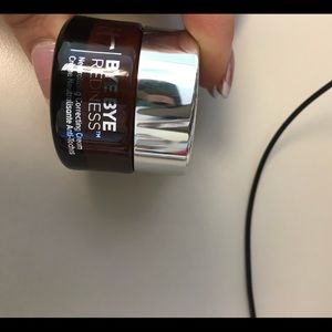 It BYE BYE Redness Correcting Cream Light Beige