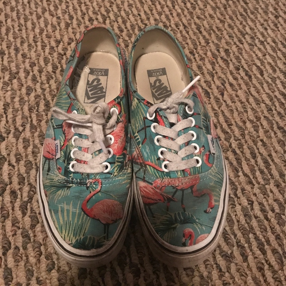 FLAMINGO VANS SIZE 6.5