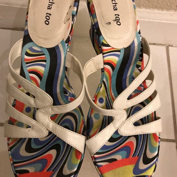 WHITE SANDALS - Picture 4 of 5