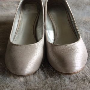 Silver textured Fergalicious pumps
