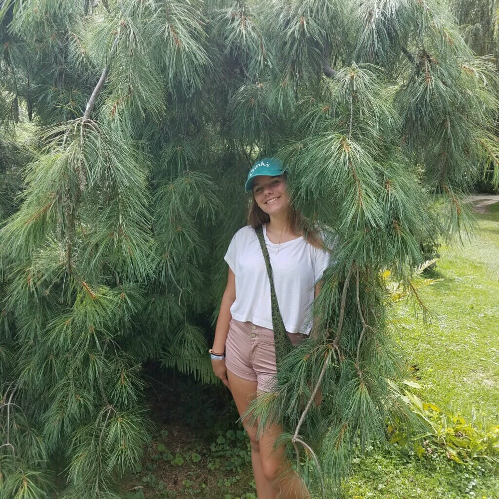 Meet your Posher, Emma