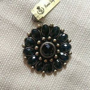 Francy pin/enhancer. Retired Premier Designs