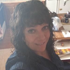 Meet your Posher, Cynthia