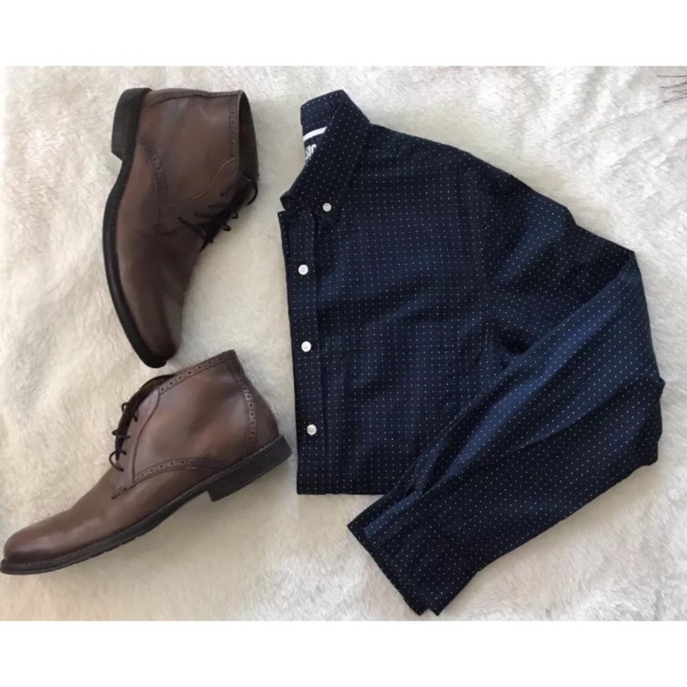 Old Navy Navy White Polka Dot Classic Shirt M