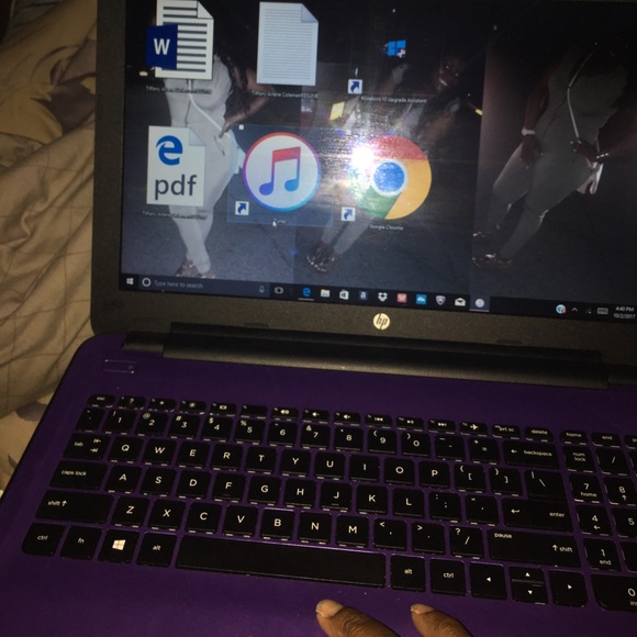 Like New HP LAPTOP EXCELLENT CONDITION!! - Picture 4 of 6