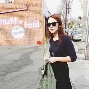 Meet your Posher, Holly