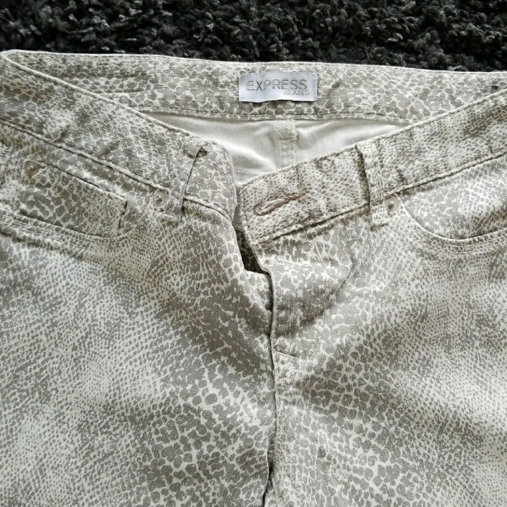 Pants - Picture 2 of 2