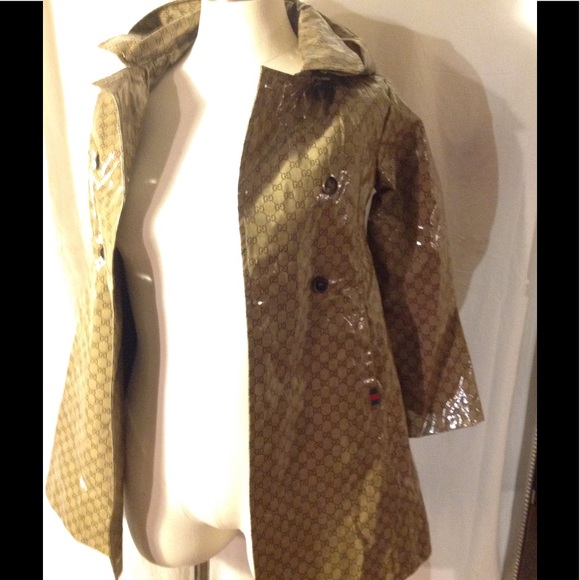 gucci childrens coat