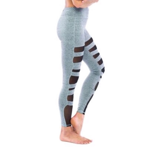 LAST ONE!! “The Bond” incredibly sexy fit leggings - Picture 3 of 7