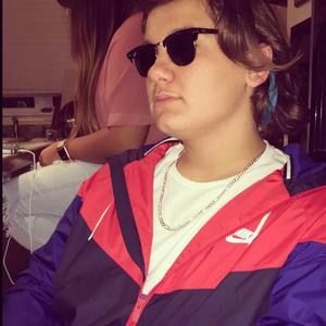 Meet your Posher, Noah