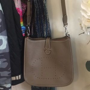 Hermes look a like messenger bag